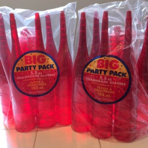 BRAND NEW sealed 20 pieces flute champagne plastic RED glasses (162ml) - Picture 2 of 2